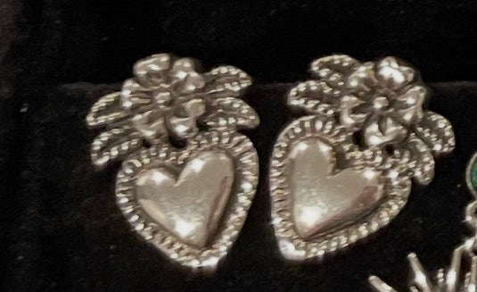 Frida Kahlo inspired earrings - Sacred Heart