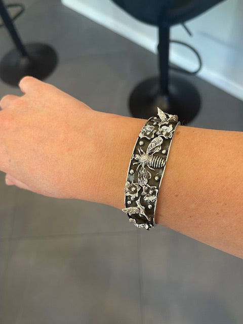 Sterling Silver Bee Cuff Bracelet – Bold Bee Sculptural Design